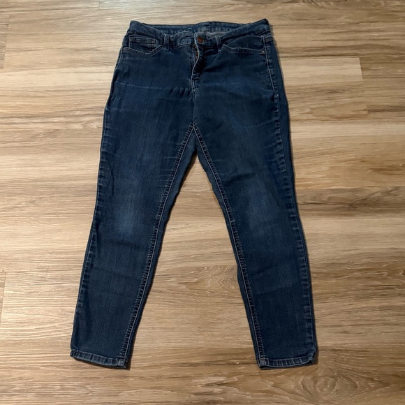 Crown & Ivy | Skinny Jeans (8 Short) - Picture 1 of 3